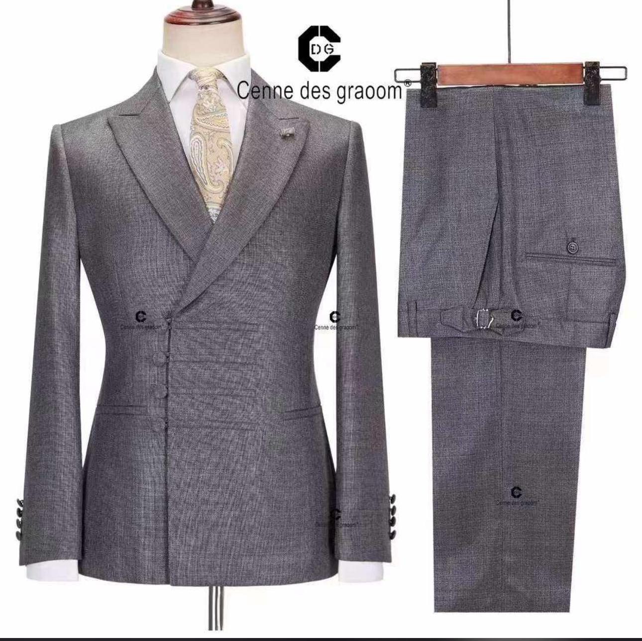 Men's latest designer suit